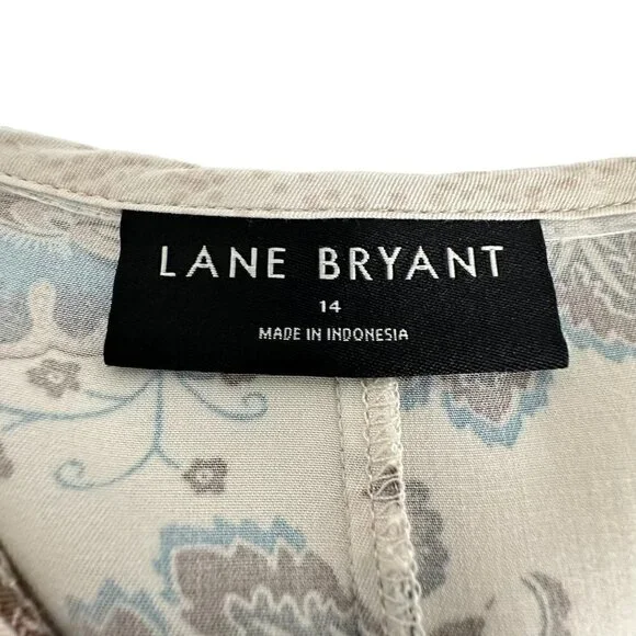 Lane Bryant Plus Size Smocked Floral Top Short-Sleeve Split-Neck Bib Top (14) - Picture 9 of 15